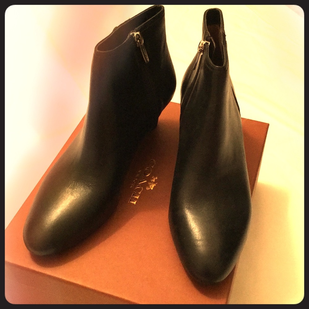 Size 7.5 Coach Maya Ankle Boots